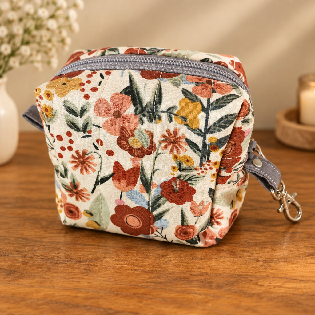 Hand Quilted Field of Flowers Tiny Boxy Pouch